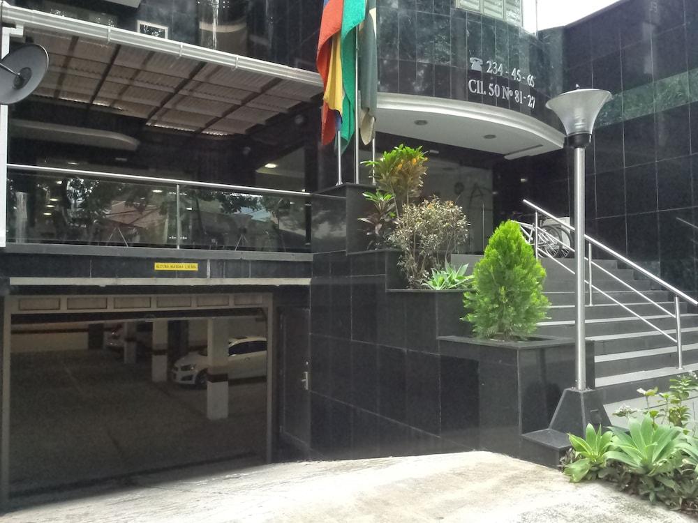 Hotel Calasanz Real Medellín Zewnętrze zdjęcie