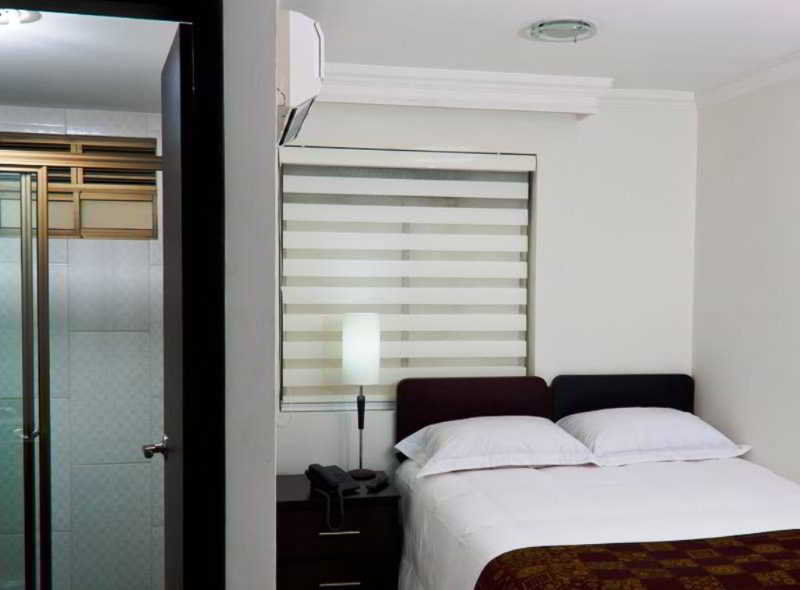 Hotel Calasanz Real Medellín Zewnętrze zdjęcie