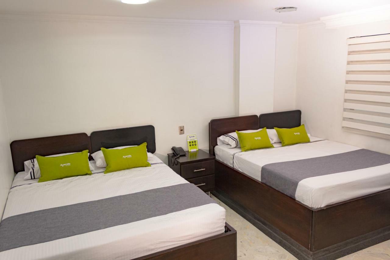 Hotel Calasanz Real Medellín Zewnętrze zdjęcie